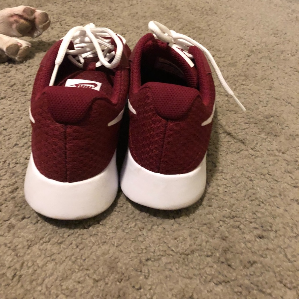 Women’s Nike running shoes - Picture 4 of 5
